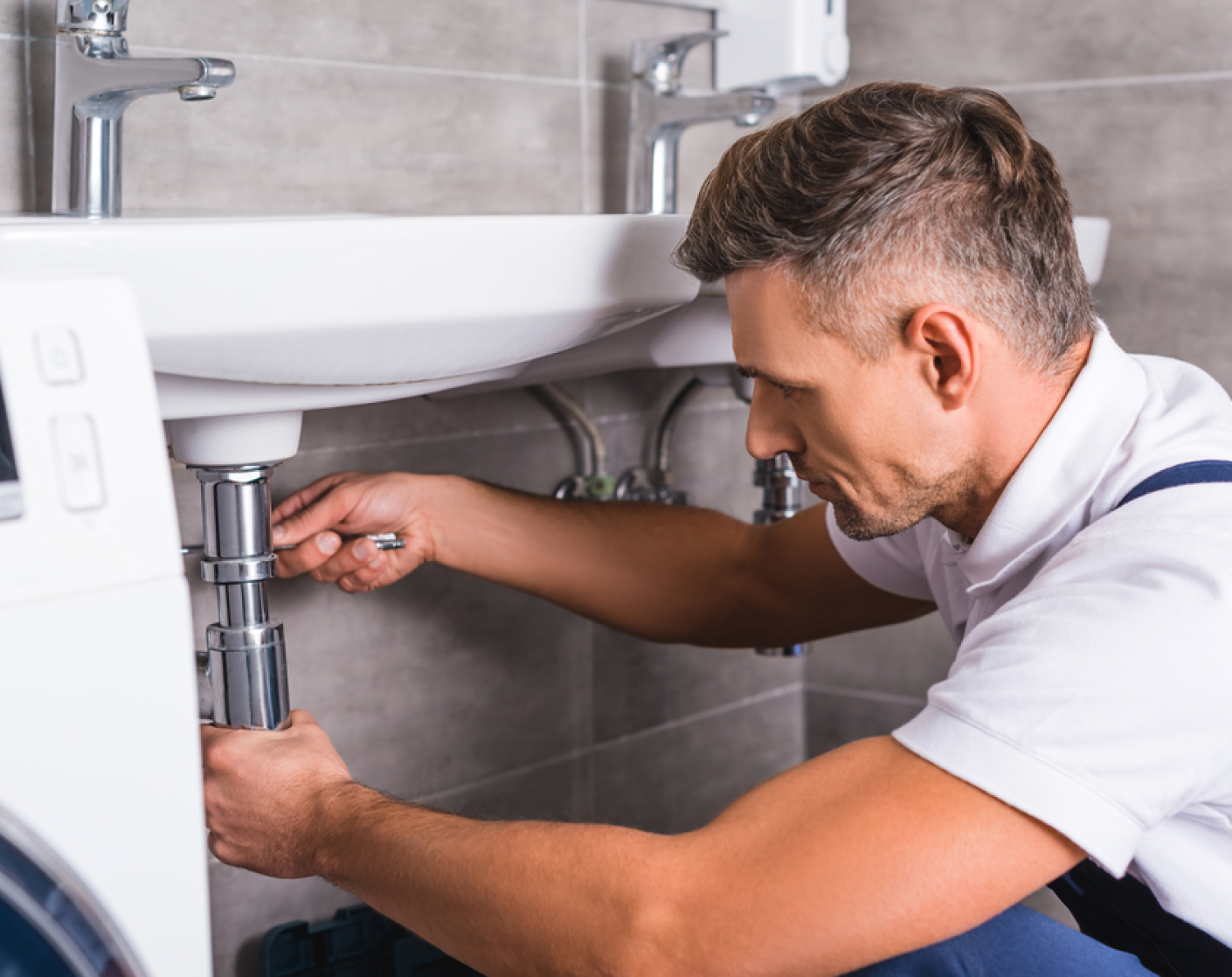 sink repair service Whitby