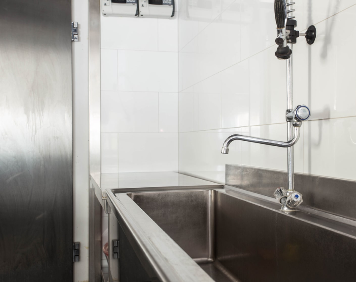 commercial sink sprayer repair cost
