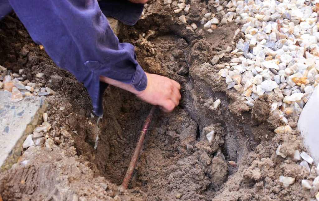 Replacing old pipes 