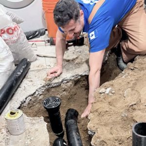 plumber providing high-quality sewer services in Barrie