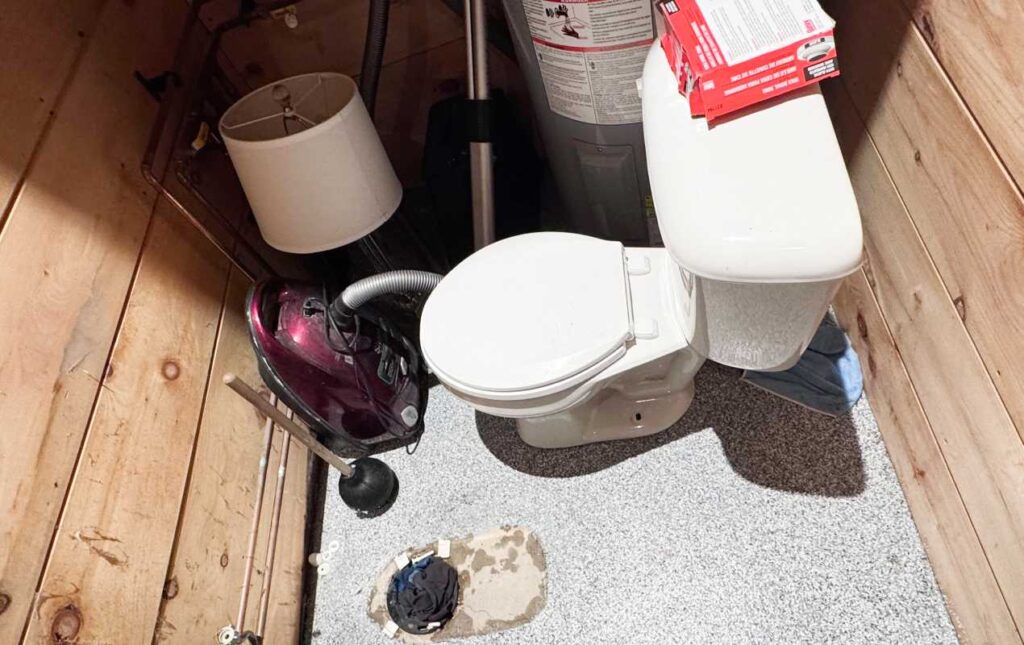 Reliable toilet repair services by Superior Plumbing & Heating for homes and businesses