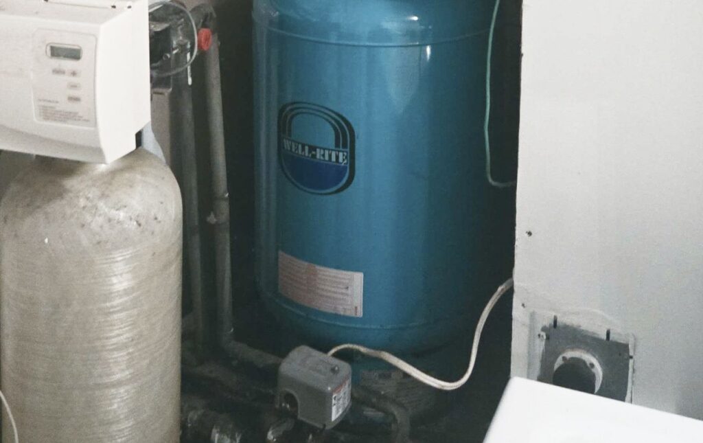 Well-Rite pressure tank for Well pump repair local by Superior Plumbing & Heating.