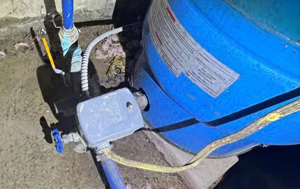 Pressure switch wiring for Well pump repair local by Superior Plumbing & Heating.