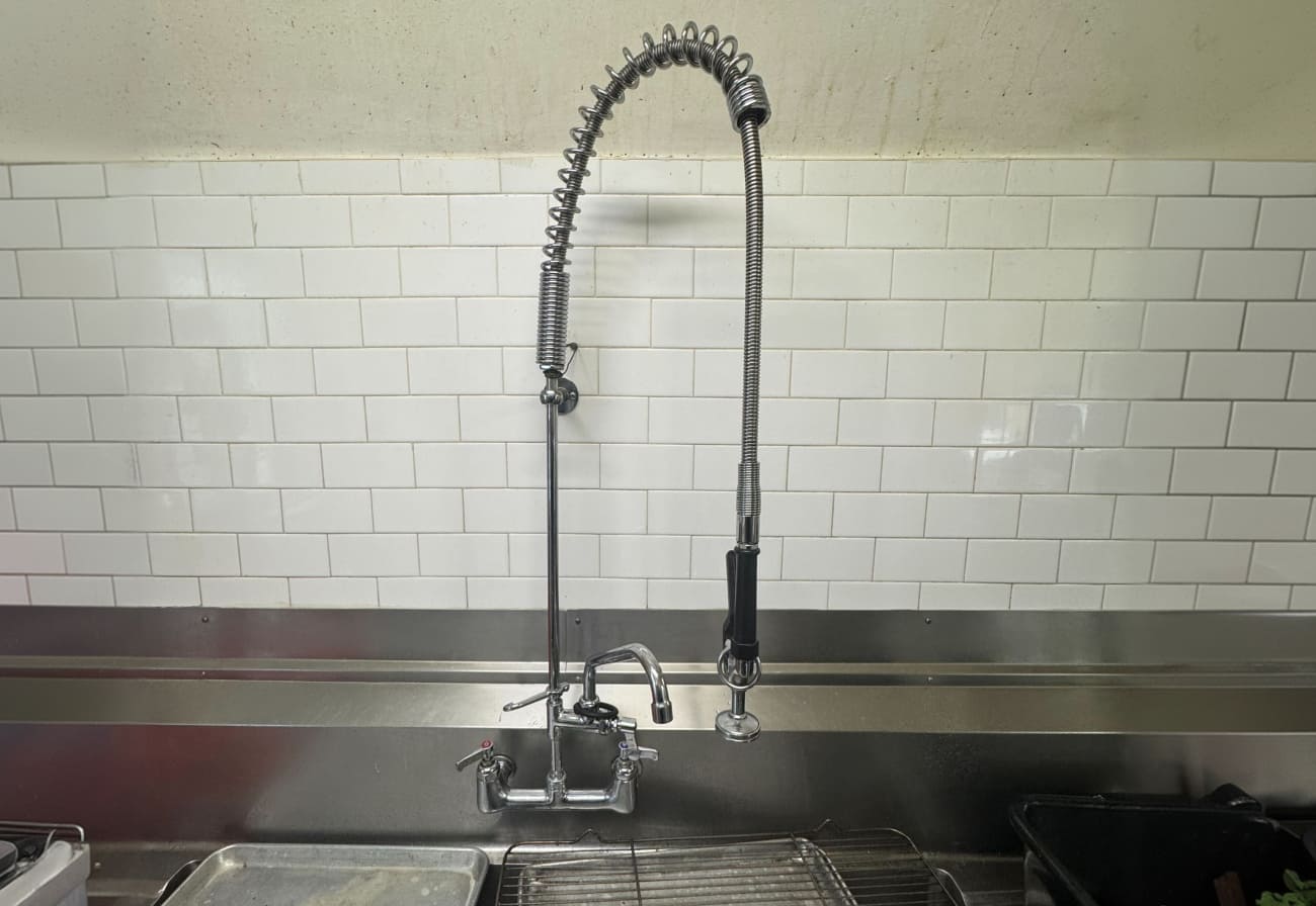 commercial sink faucet repair